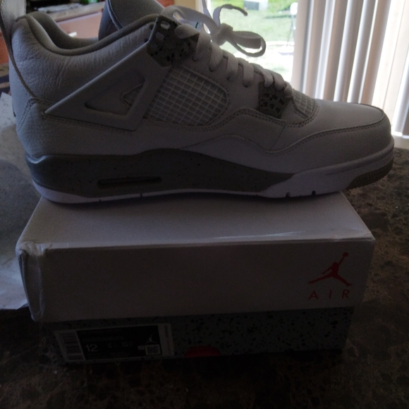 Retros 4 Jordan - Picture 3 of 3